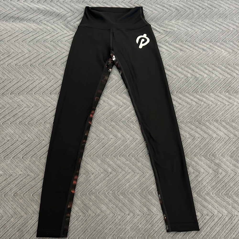 NWT Peloton Show Up Floral Legging - Picture 2 of 7